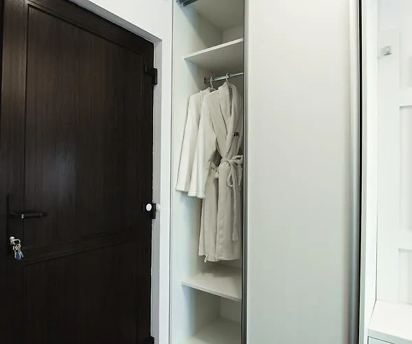 Pensión Gorgeous 4*