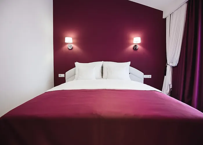 Pensión Gorgeous 4*